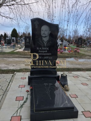 Памятник из гранита 350 — ritualum.ru